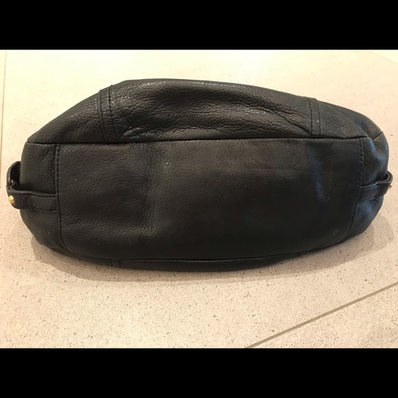 Michael Kors purse - Picture 6 of 8